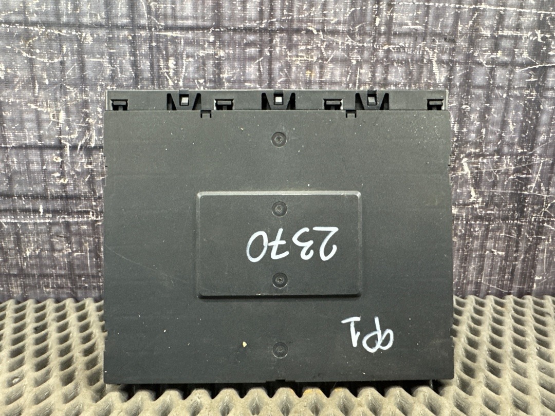 Блок управления бортовой сети, 1715 рублей, Красноярск