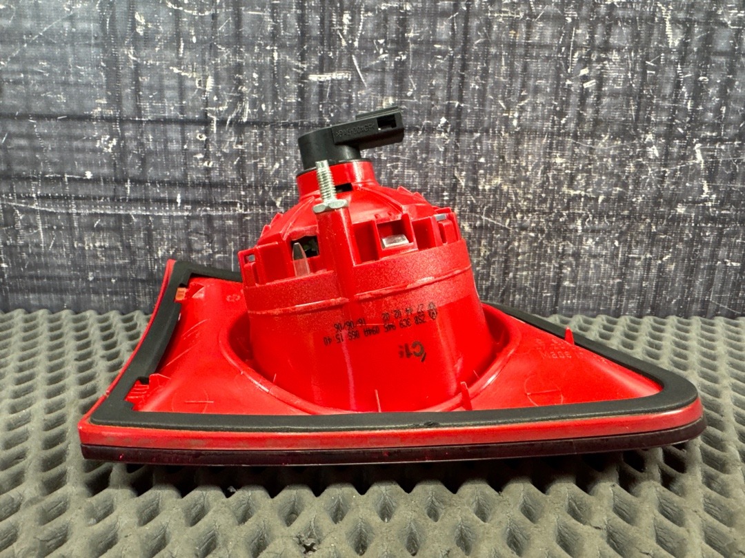 Фонарь в крышку багажника, 3860 рублей, Красноярск