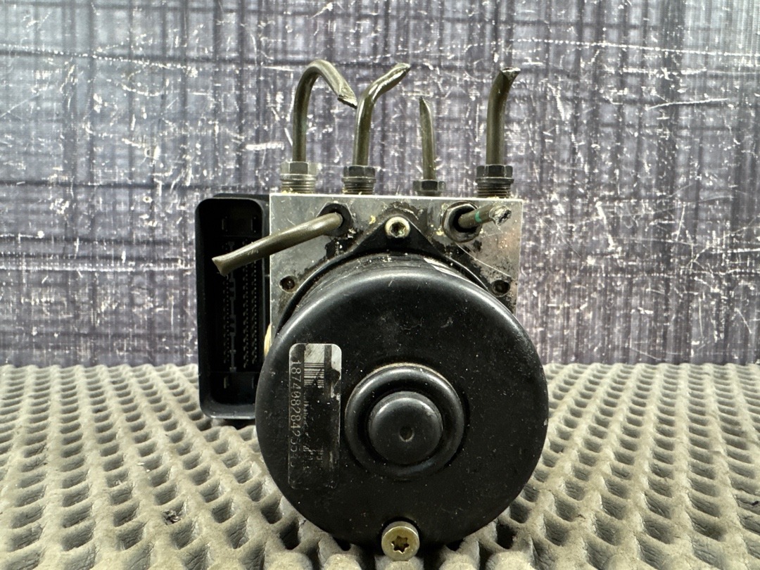 Блок ABS, 4332 рублей, Красноярск