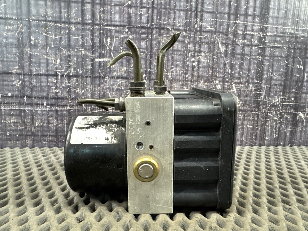 Блок ABS, 4332 рублей, Красноярск