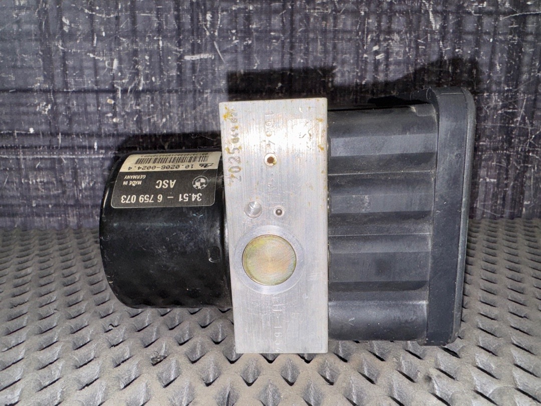 Блок ABS, 4332 рублей, Красноярск