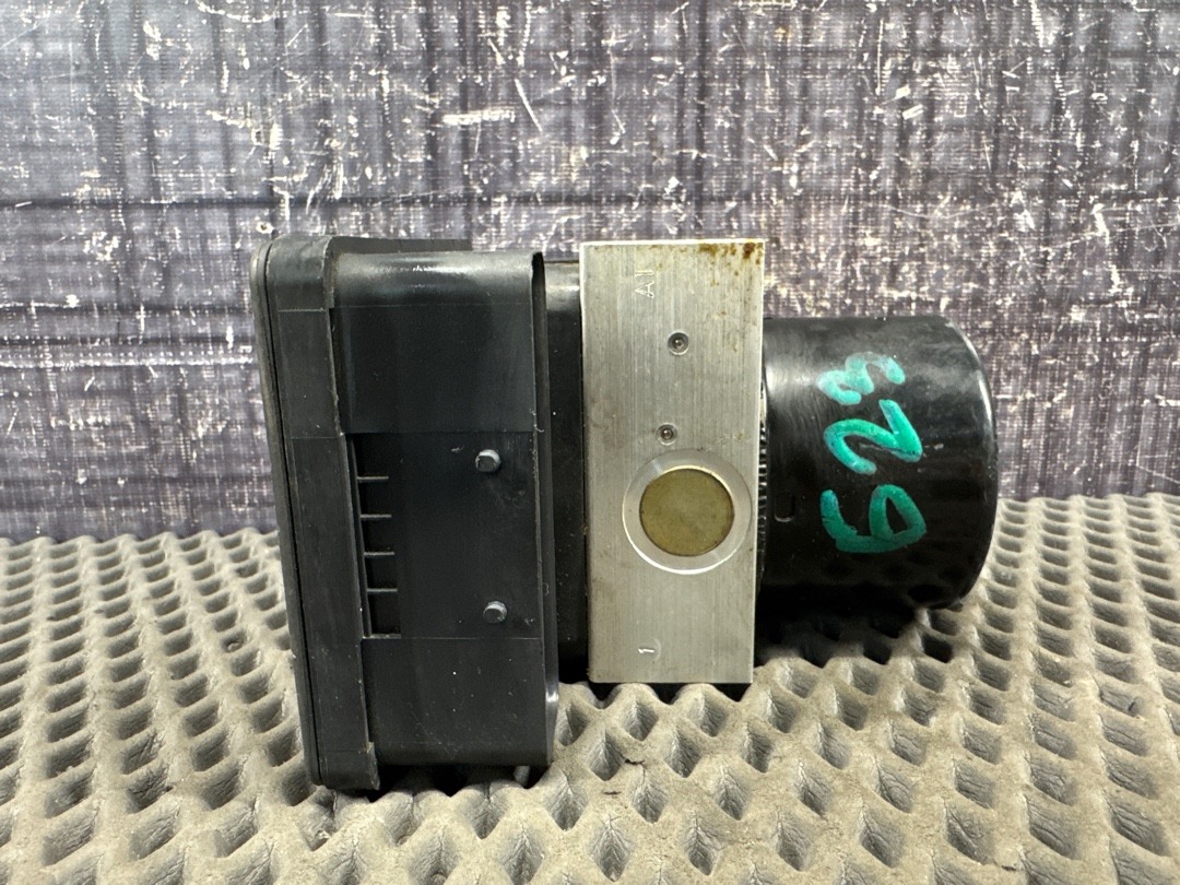 Блок ABS, 4332 рублей, Красноярск