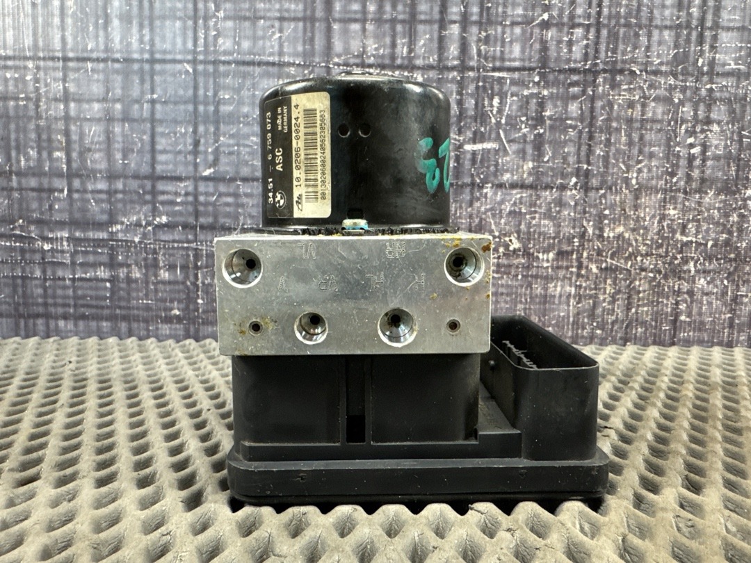 Блок ABS, 4332 рублей, Красноярск