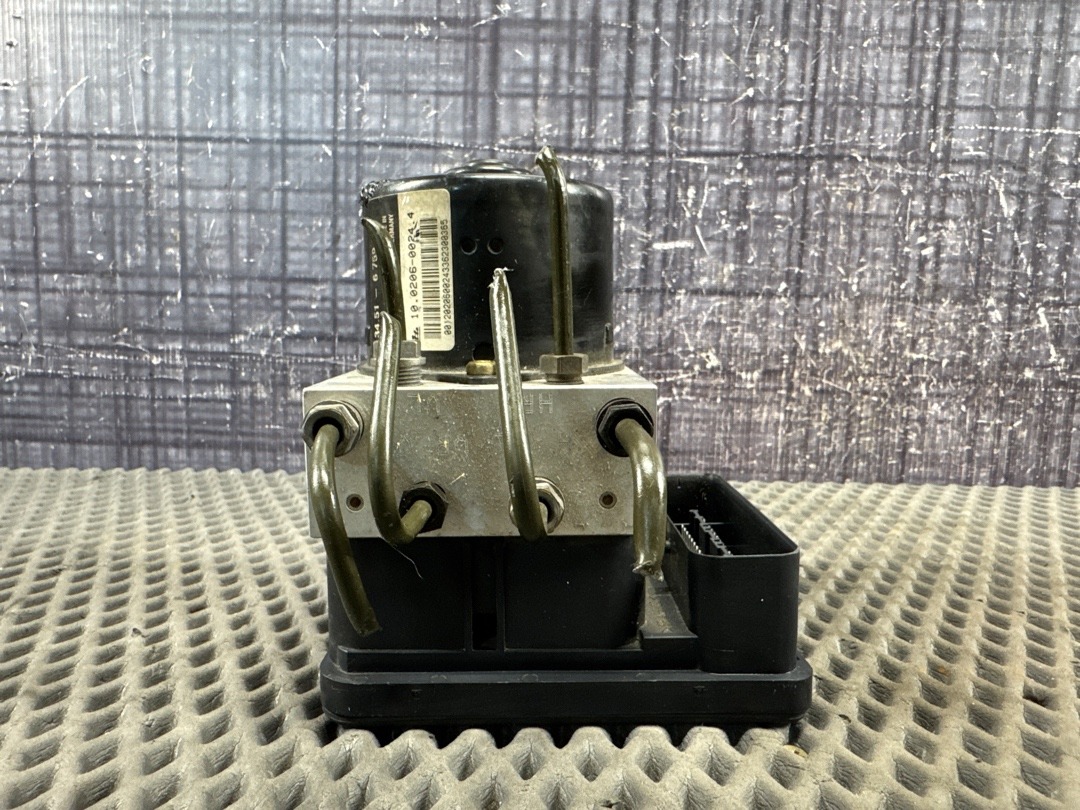 Блок ABS, 4332 рублей, Красноярск