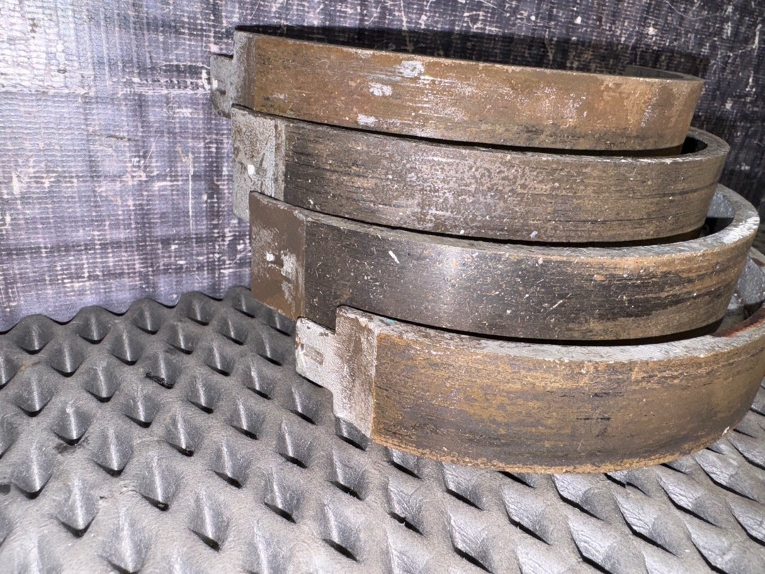 Комплект колодок ручного тормоза, 3630 рублей, Красноярск