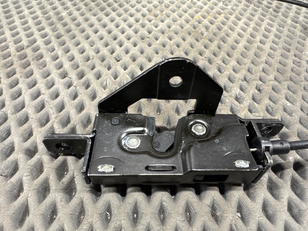 Замок багажника, 1080 рублей, Красноярск