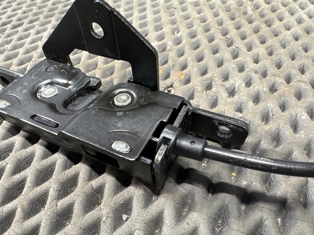 Замок багажника, 1080 рублей, Красноярск