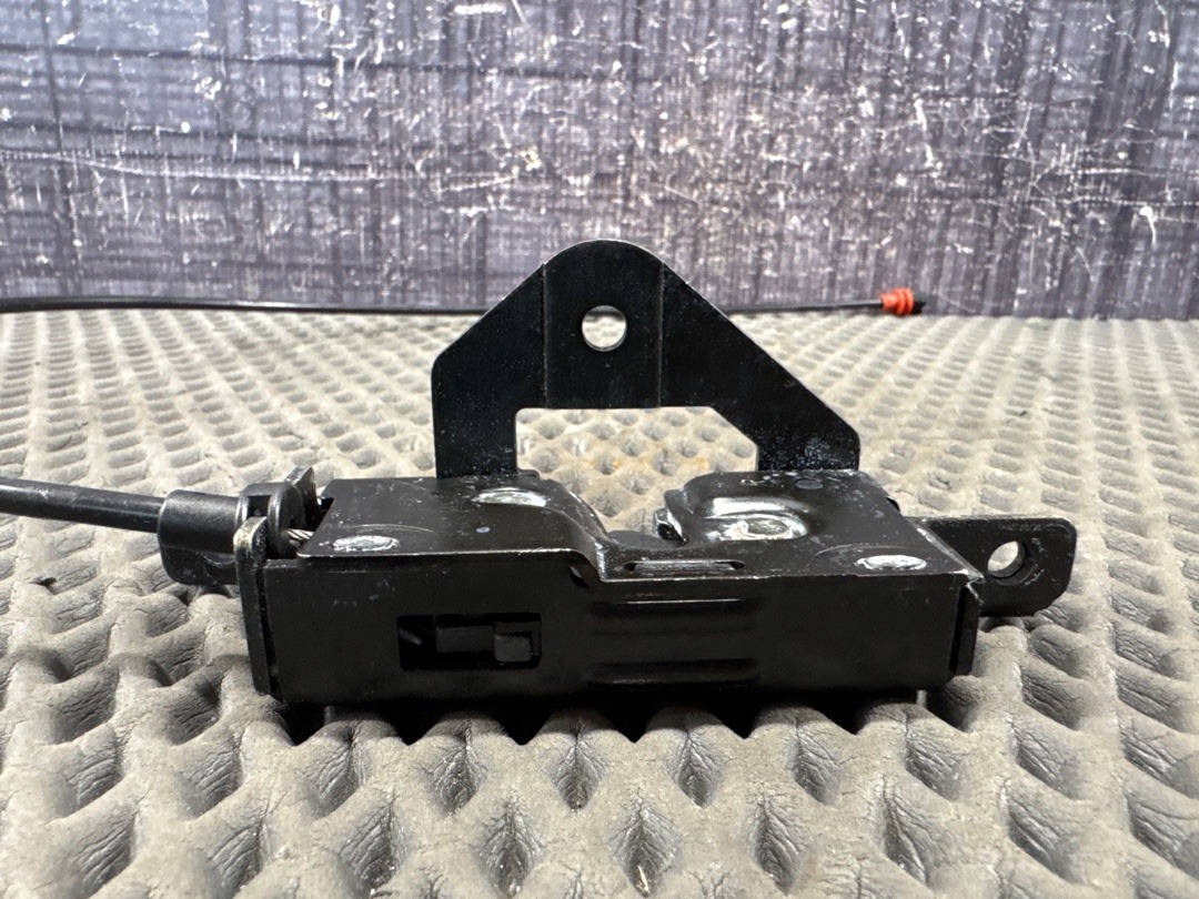 Замок багажника, 1080 рублей, Красноярск