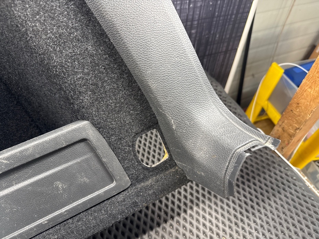 Обшивка багажника, 1920 рублей, Красноярск