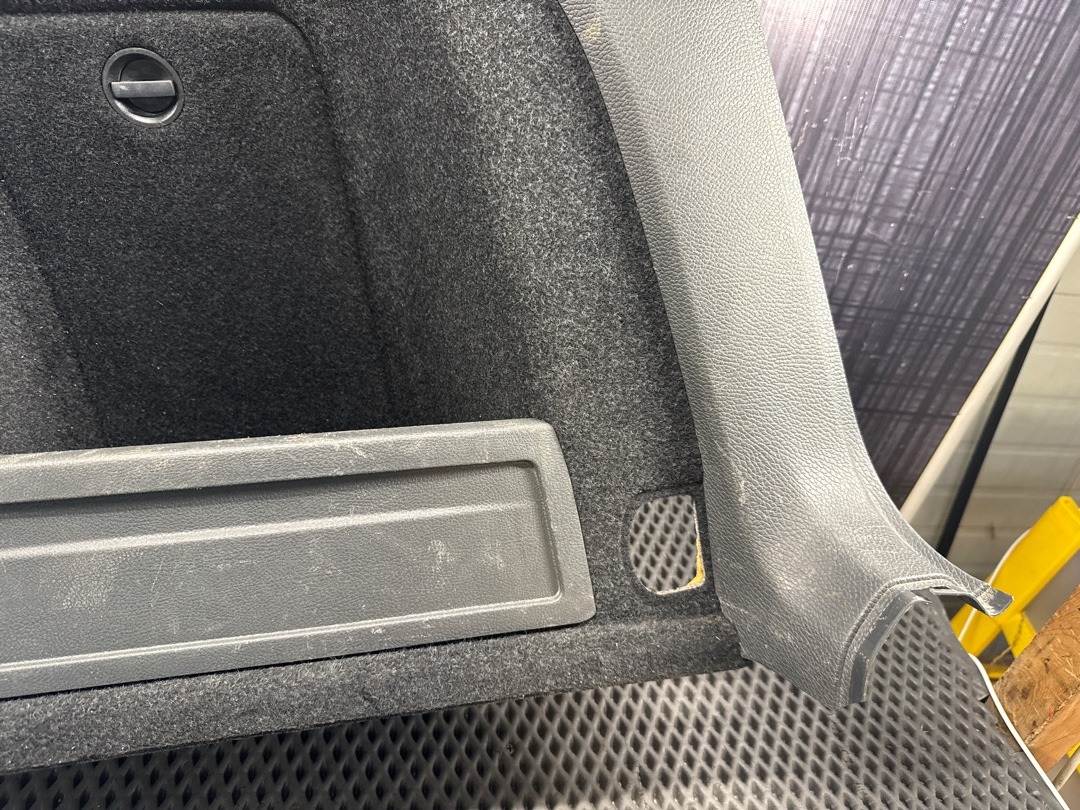 Обшивка багажника, 1920 рублей, Красноярск