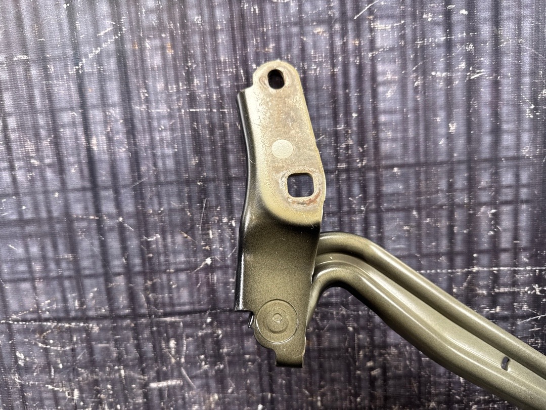 Петля багажника, 430 рублей, Красноярск