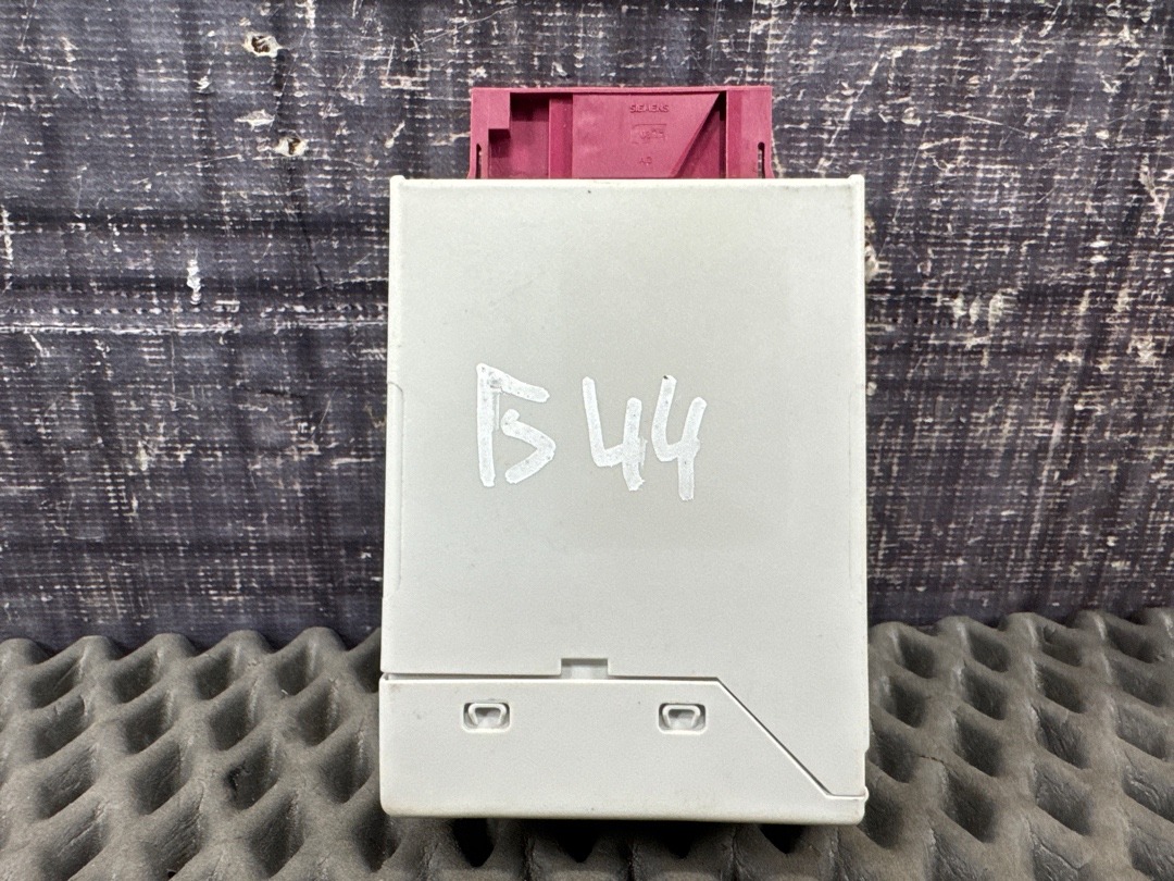 Блок управления корректором фар, 272 рублей, Красноярск