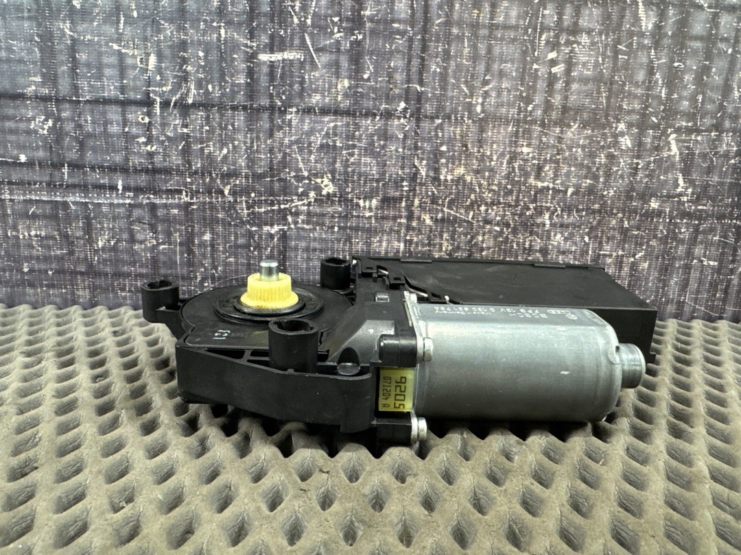 Мотор стеклоподъемника, 1116 рублей, Красноярск