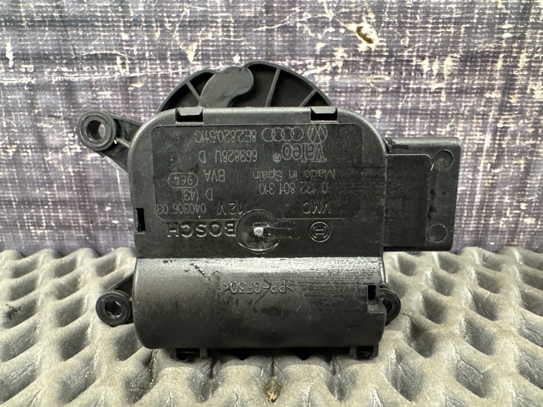 Мотор заслонки печки, 1060 рублей, Красноярск