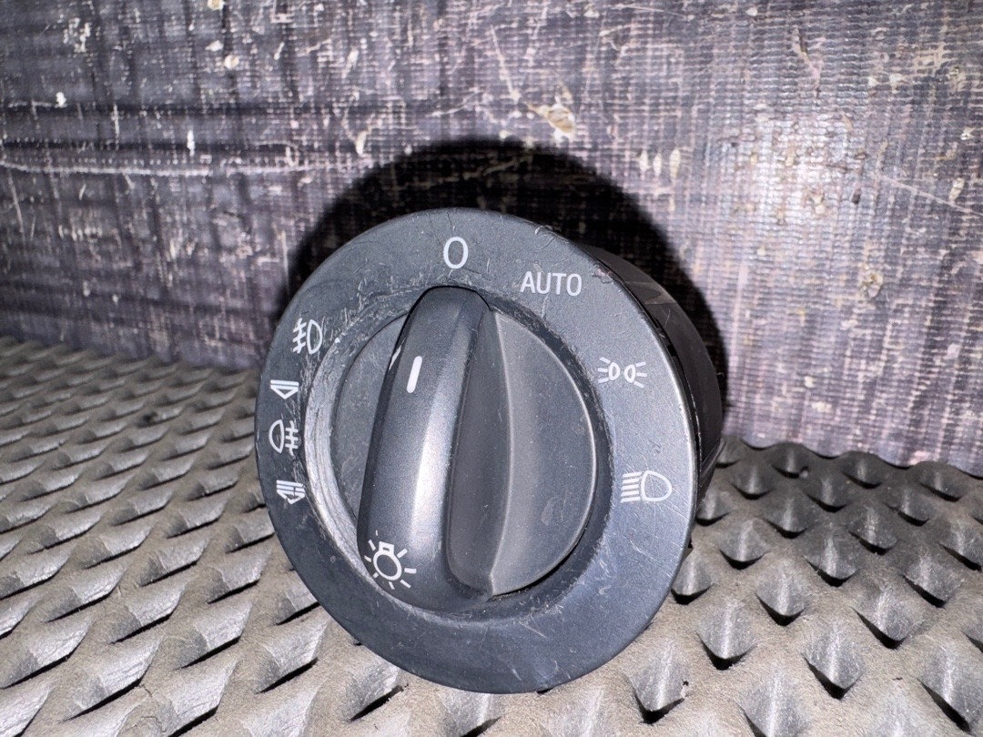 Переключатель света, 553 рублей, Красноярск