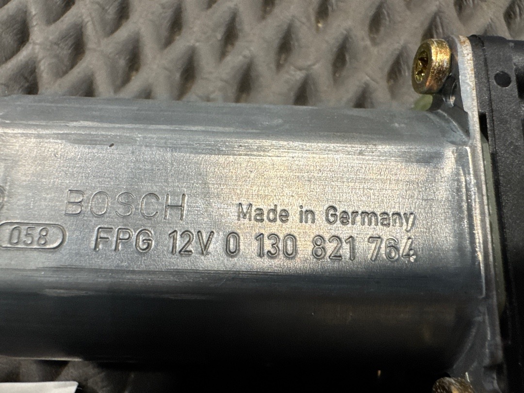 Мотор стеклоподъемника, 2573 рублей, Красноярск