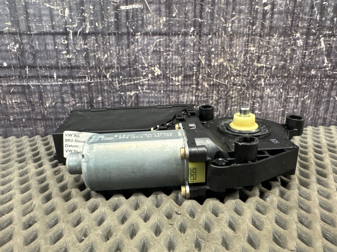 Мотор стеклоподъемника, 2145 рублей, Красноярск