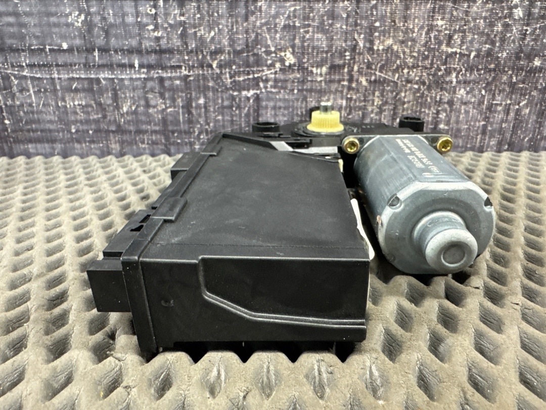 Мотор стеклоподъемника, 2145 рублей, Красноярск