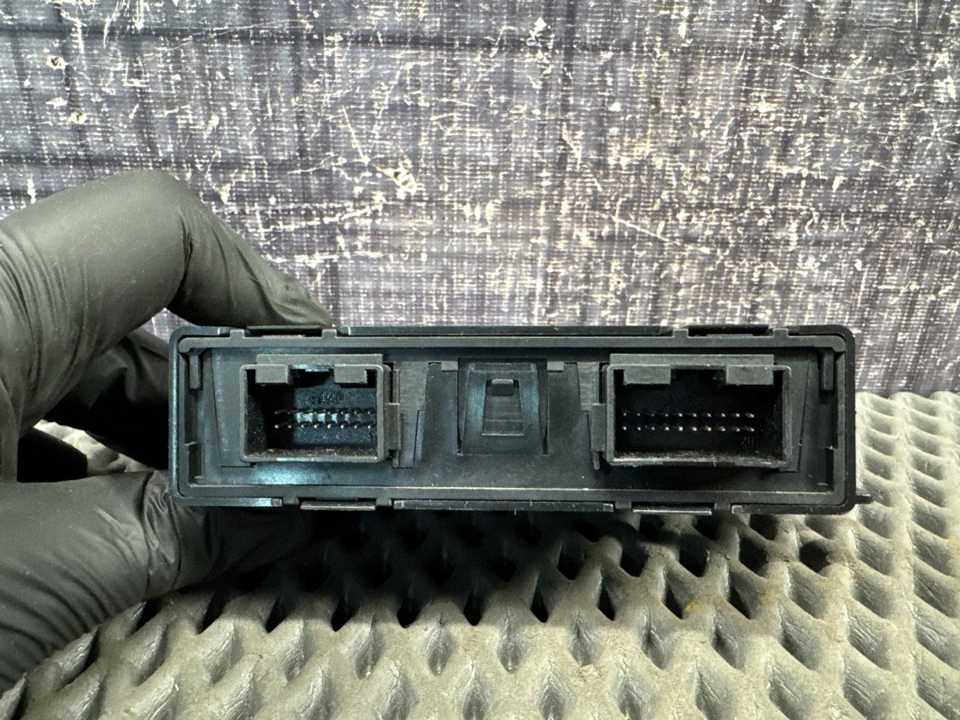 Блок парктроника, 4716 рублей, Красноярск