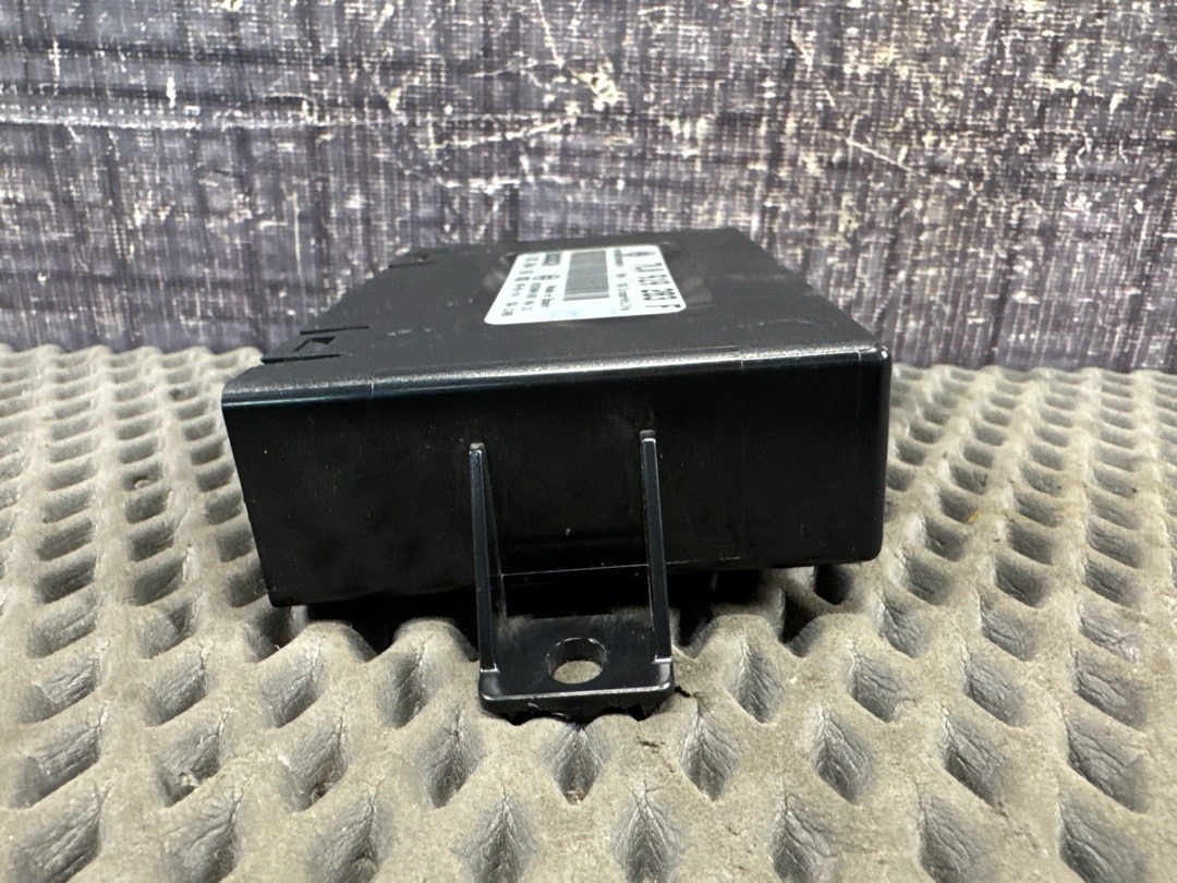 Блок парктроника, 4716 рублей, Красноярск