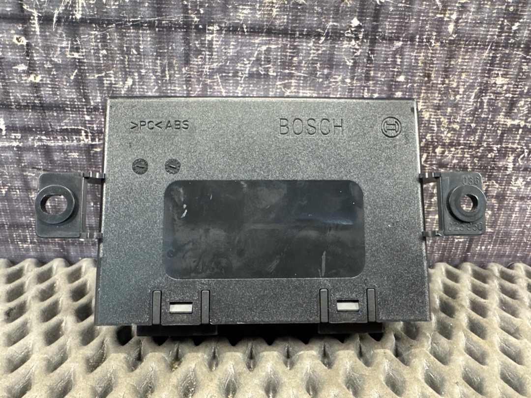 Блок парктроника, 4716 рублей, Красноярск