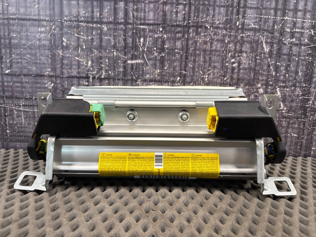 Подушка безопасности, 2145 рублей, Красноярск