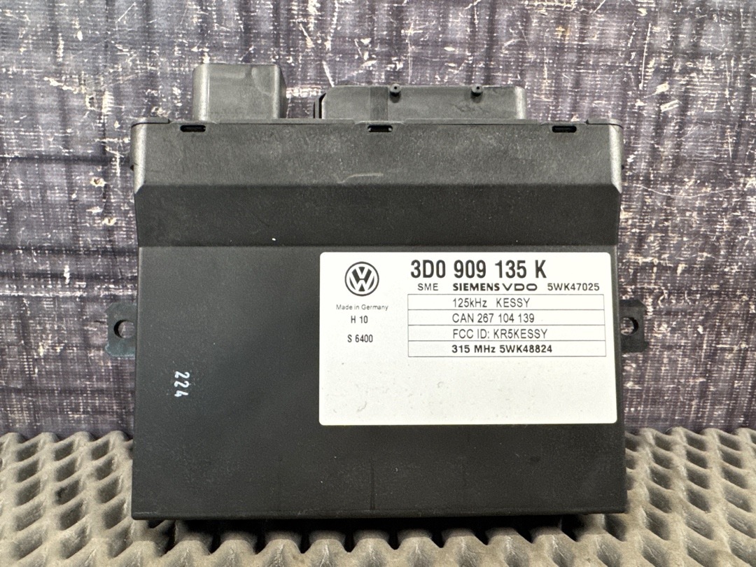 Блок управления центральным замком, 2573 рублей, Красноярск