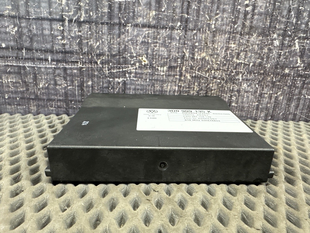 Блок управления центральным замком, 2573 рублей, Красноярск