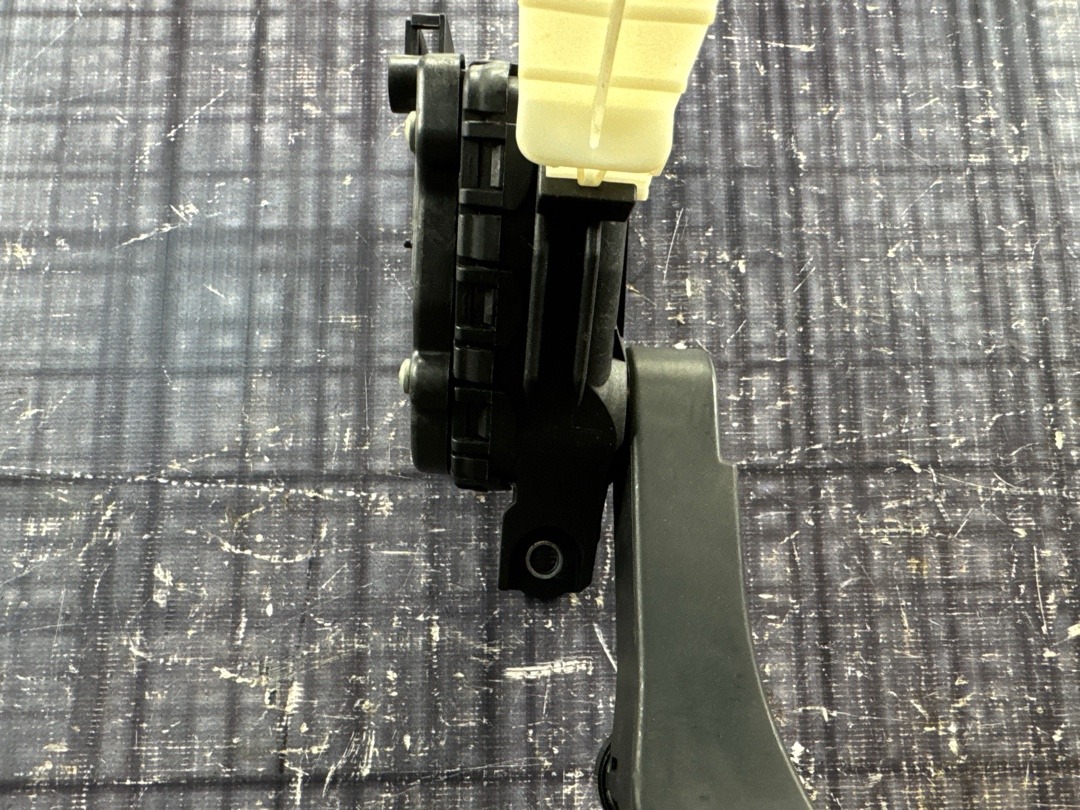 Педаль газа, 858 рублей, Красноярск