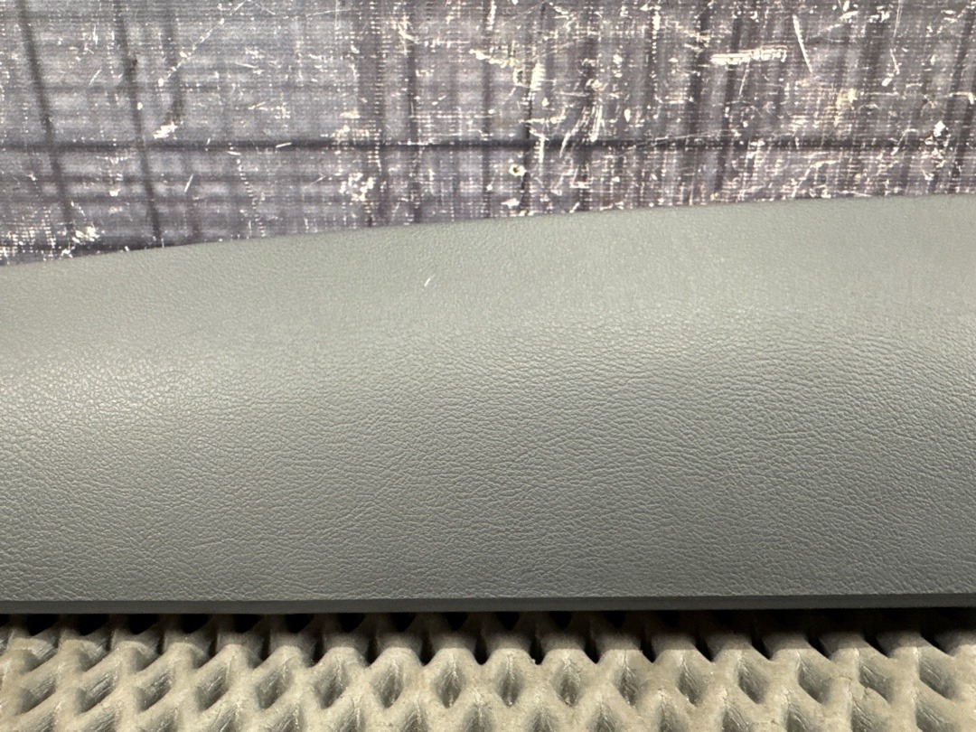 Обшивка крышки багажника, 343 рублей, Красноярск