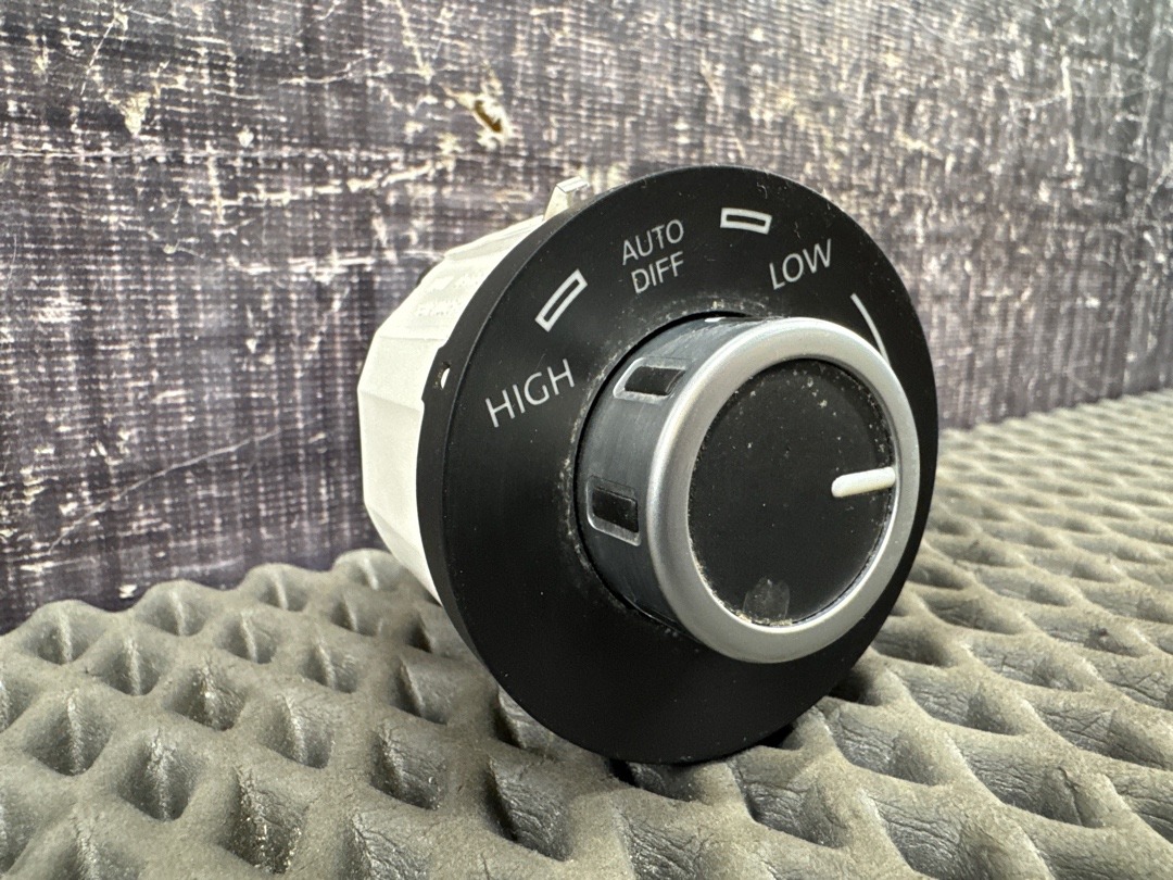 Переключатель блокировки дифференциала, 430 рублей, Красноярск