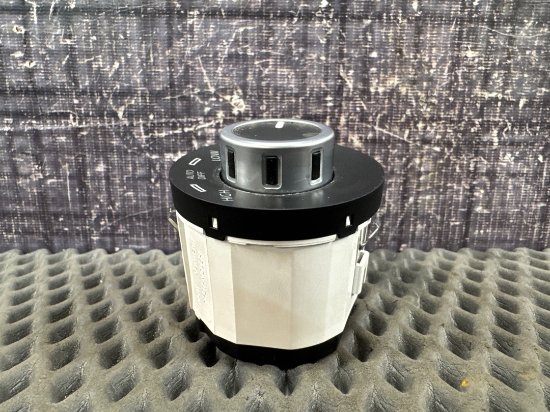 Переключатель блокировки дифференциала, 430 рублей, Красноярск