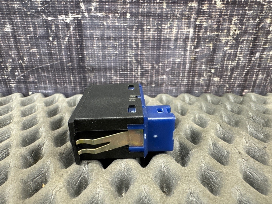 Кнопка ASC, 282 рублей, Красноярск