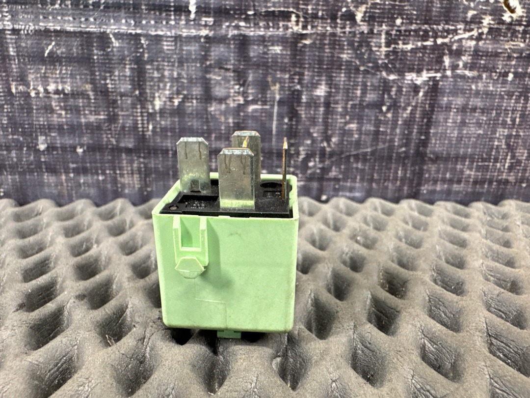 Реле, 163 рублей, Красноярск