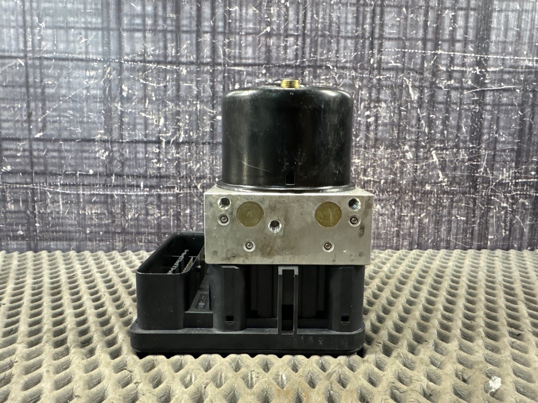 Блок ABS, 4332 рублей, Красноярск