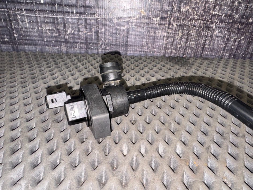 Клапан вентиляции топливного бака, 600 рублей, Красноярск