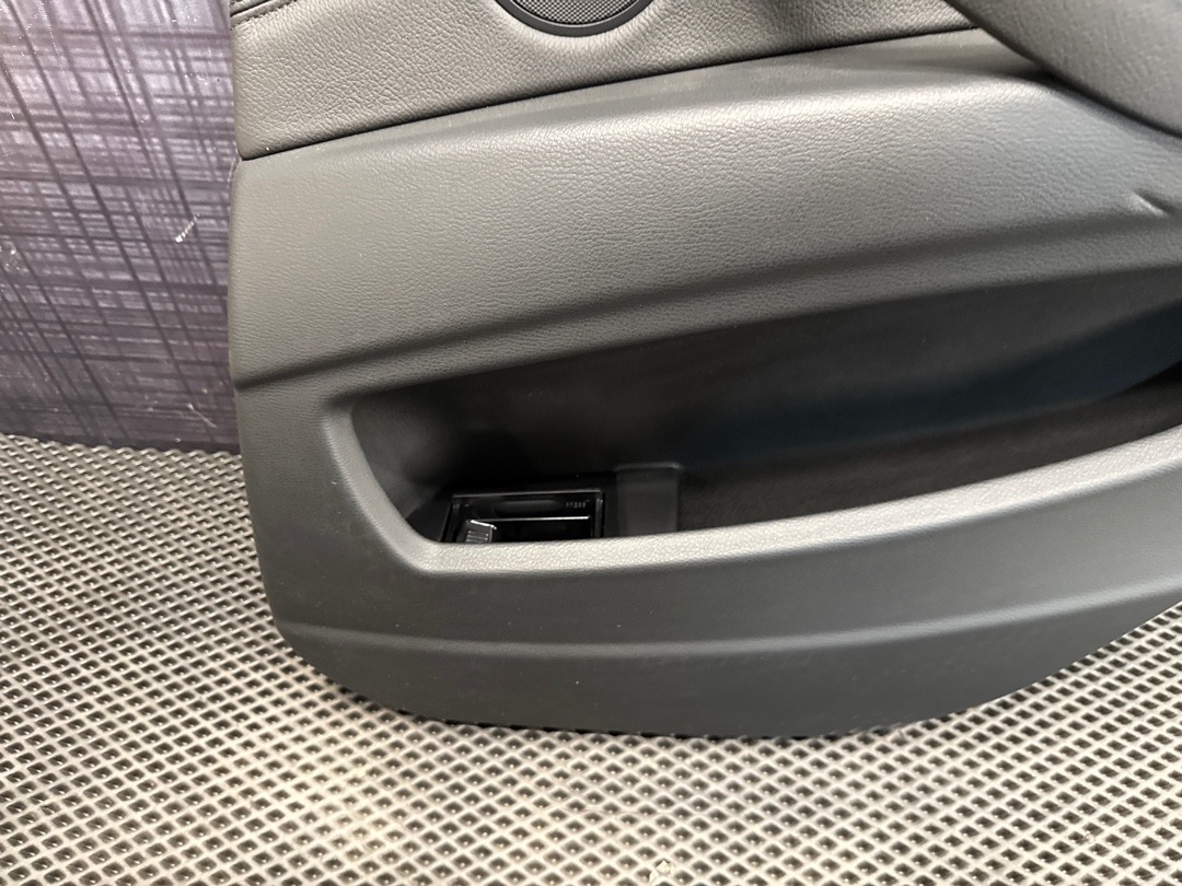 Комплект обшивок дверей, 6610 рублей, Красноярск