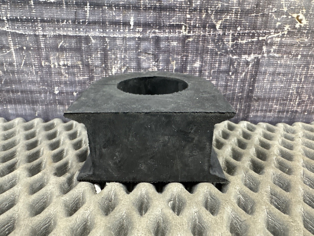 Втулка стабилизатора, 730 рублей, Красноярск