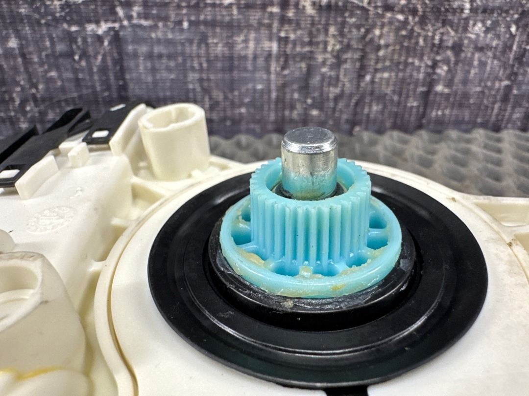 Мотор стеклоподъемника, 1287 рублей, Красноярск