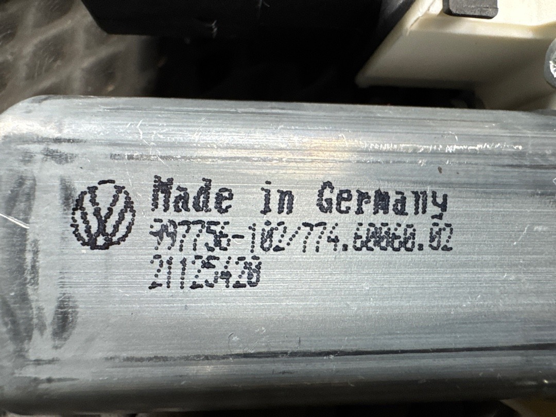 Мотор стеклоподъемника, 1287 рублей, Красноярск