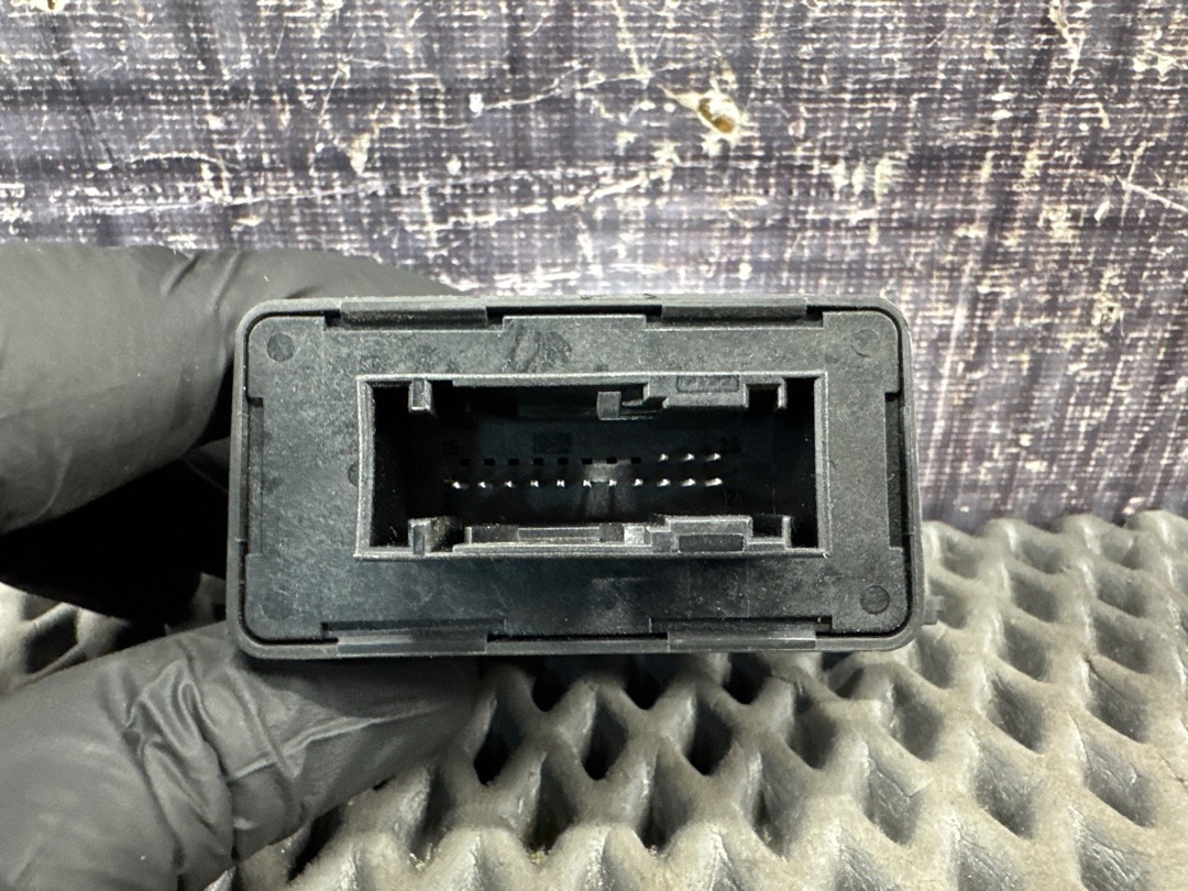 Блок управления адаптивным освещением, 2145 рублей, Красноярск