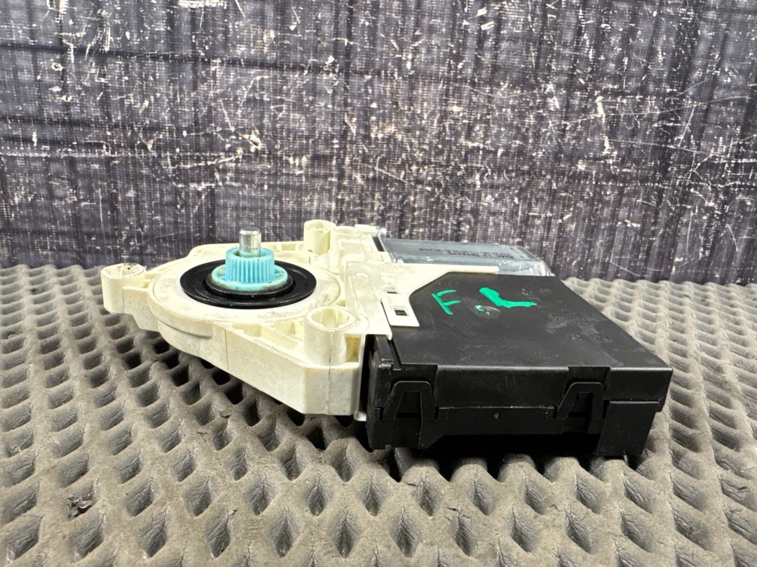 Мотор стеклоподъемника, 2145 рублей, Красноярск