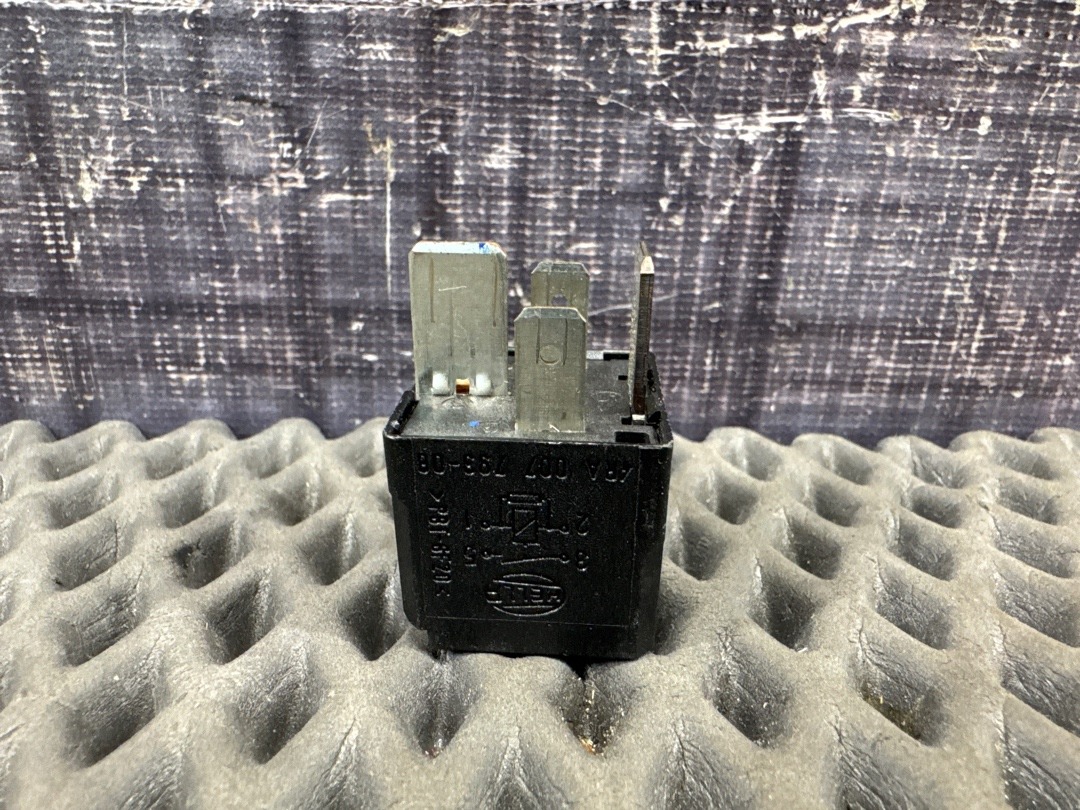 Реле, 620 рублей, Красноярск