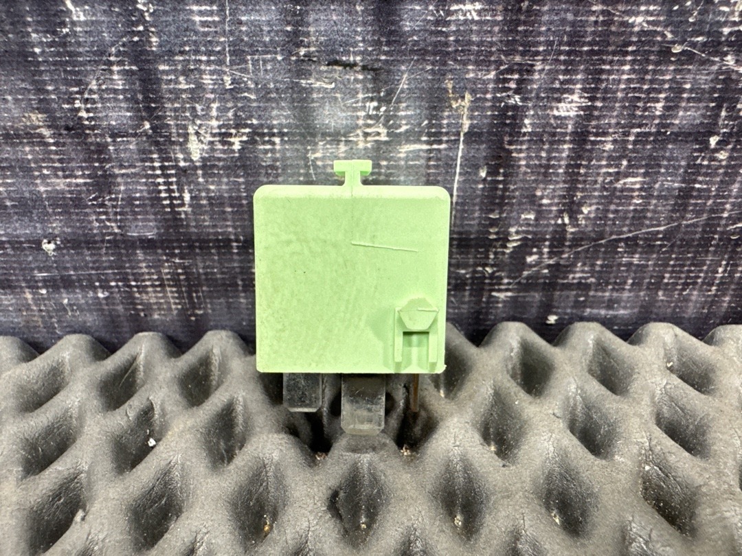 Реле, 163 рублей, Красноярск