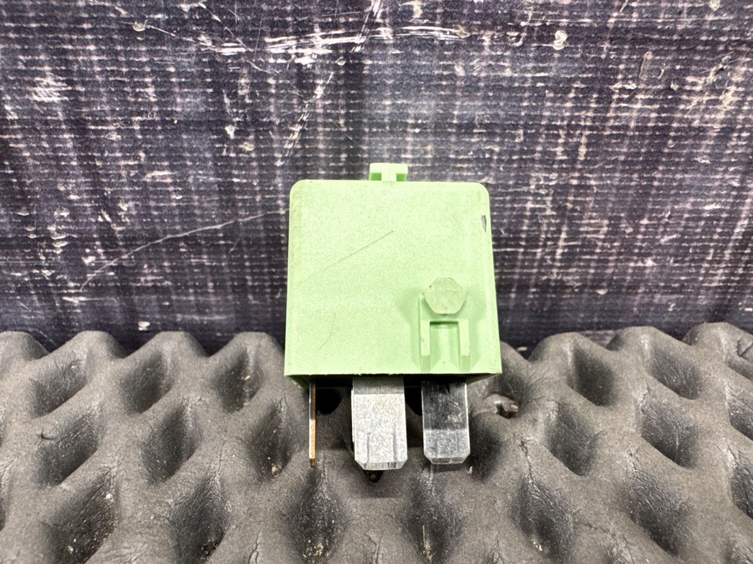 Реле, 163 рублей, Красноярск