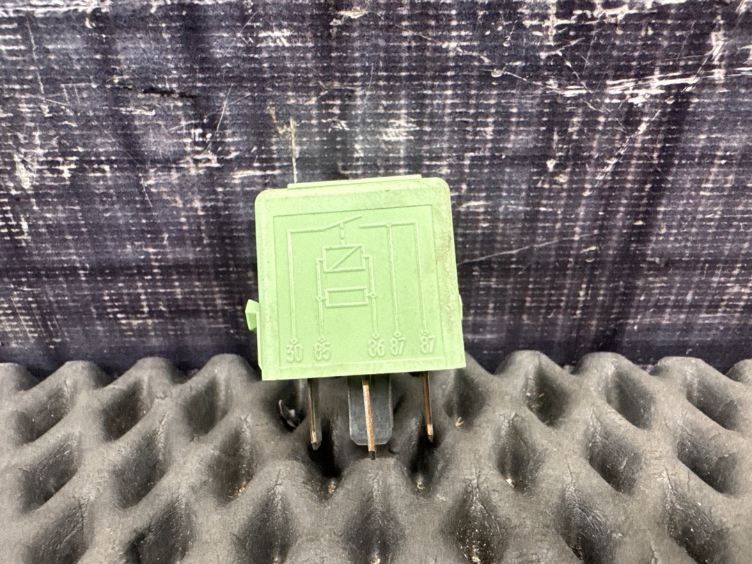 Реле, 163 рублей, Красноярск