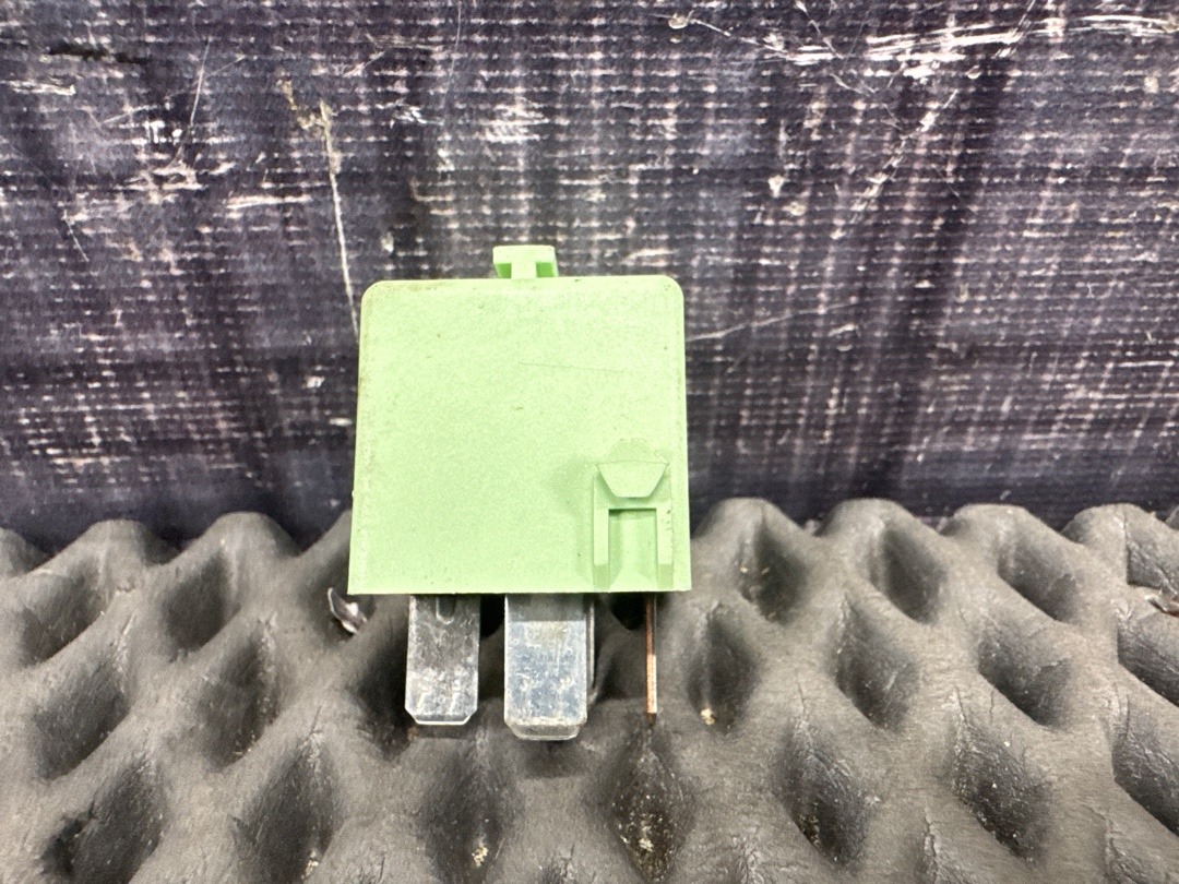 Реле, 163 рублей, Красноярск