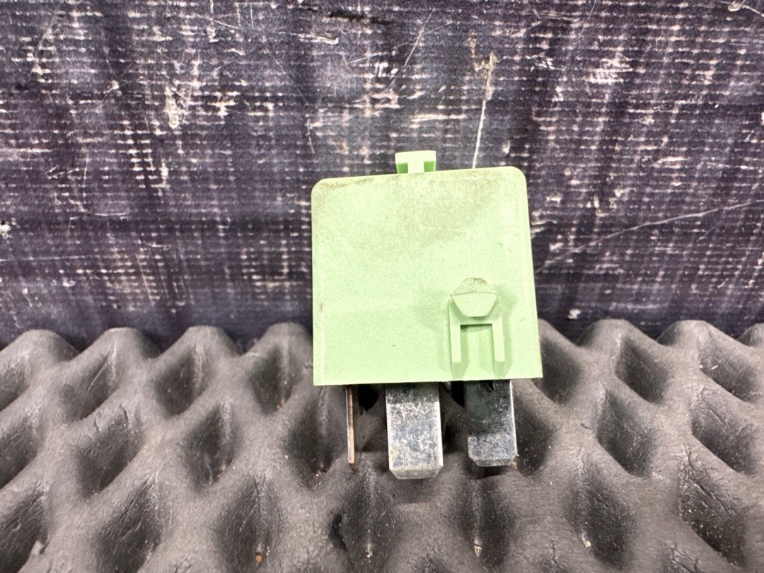 Реле, 163 рублей, Красноярск