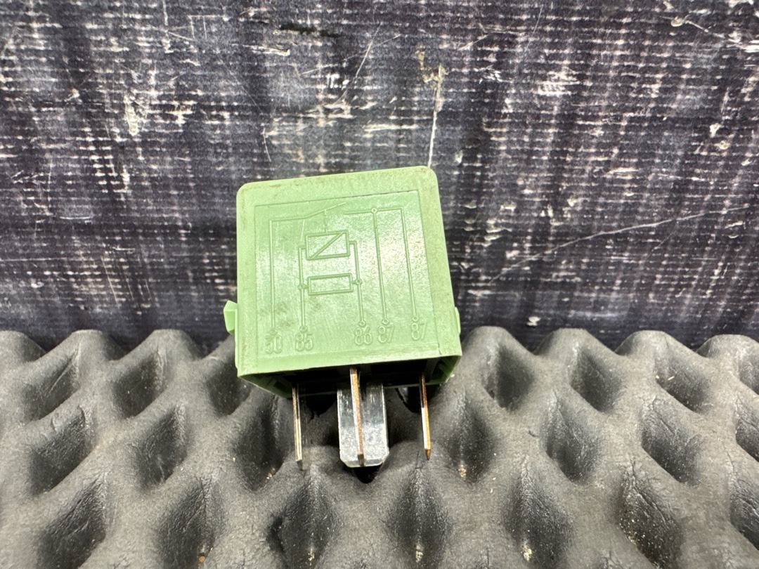 Реле, 163 рублей, Красноярск