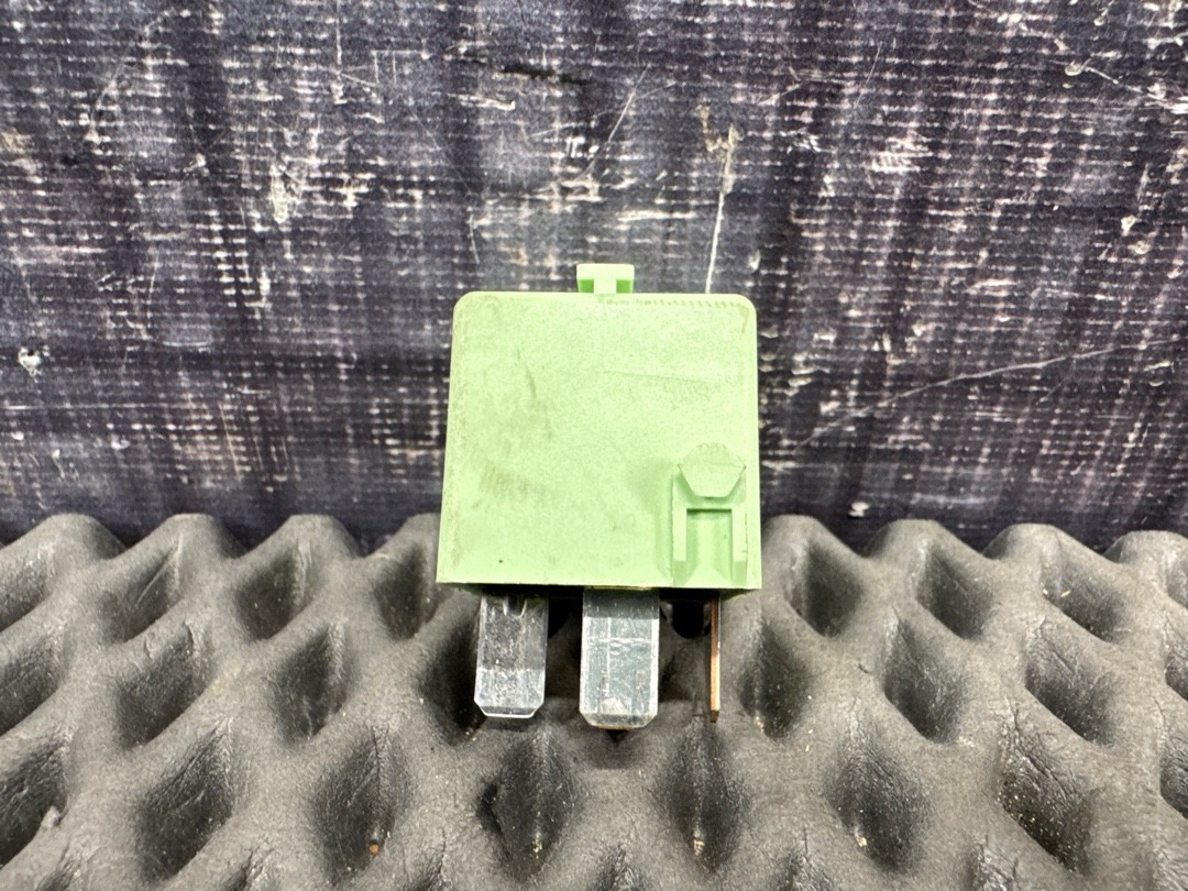 Реле, 163 рублей, Красноярск